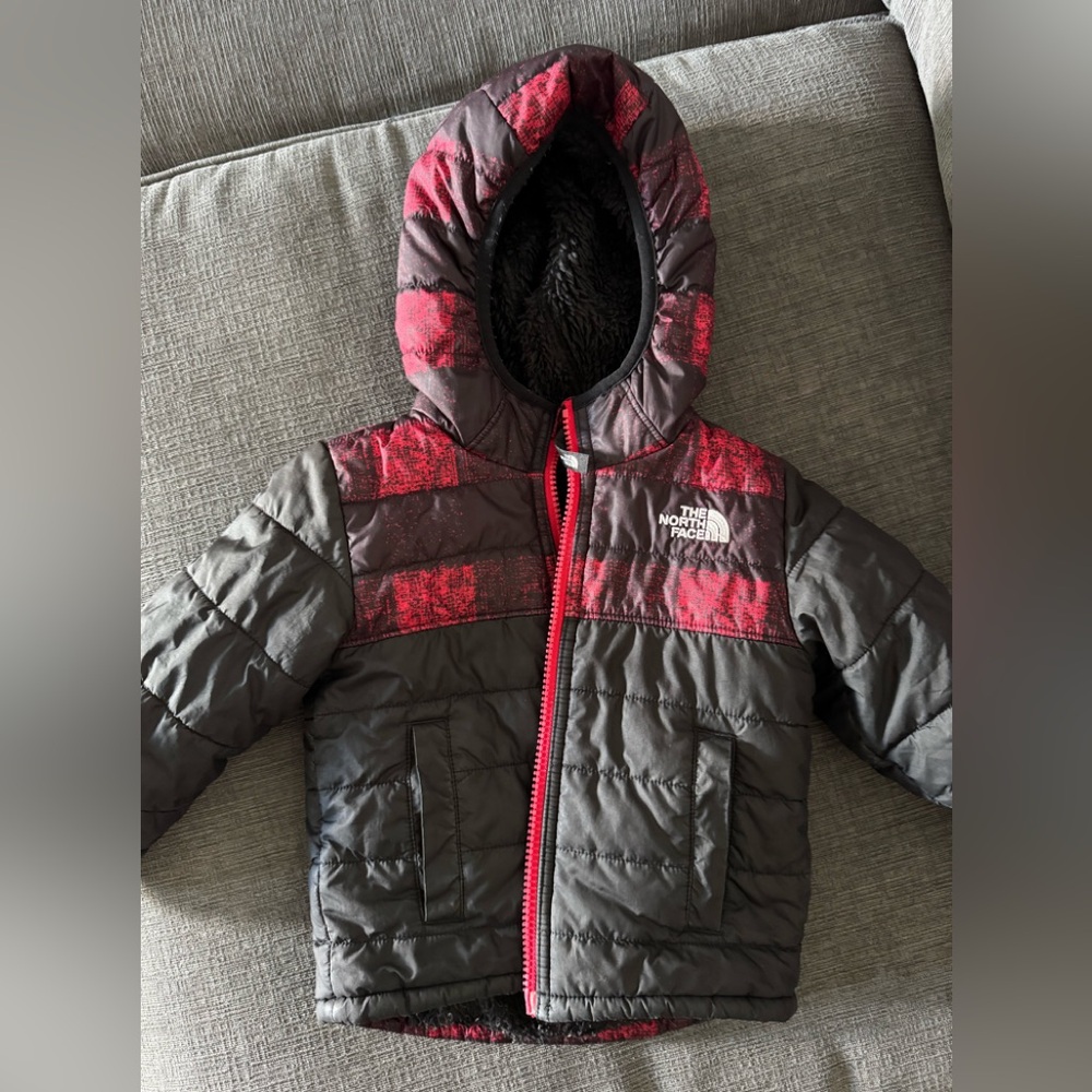The north face reversible coat / jacket with hood